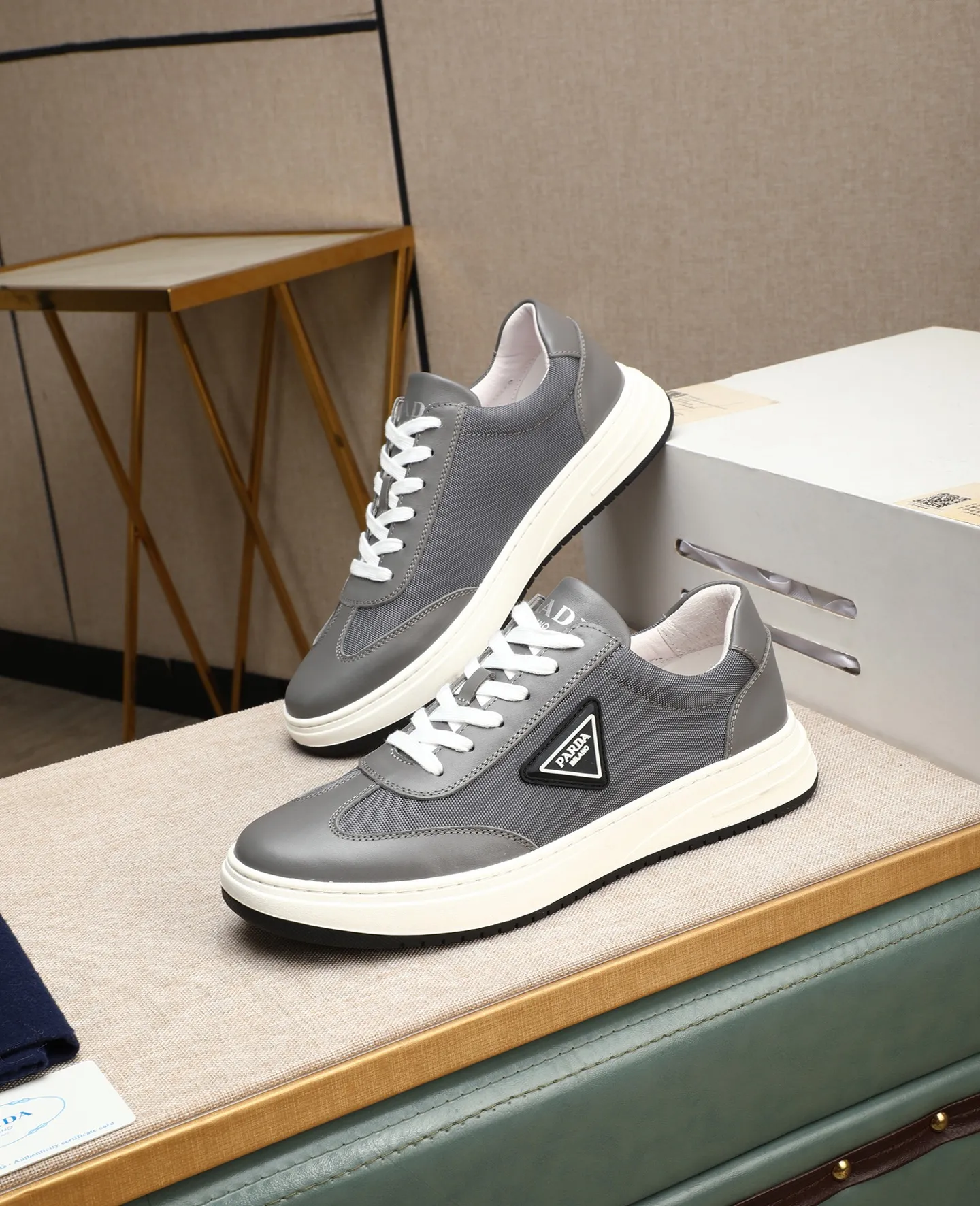 Men's men's shoes 💰420 🌹🌹[PRADA—Prada] latest model 🙈original replica! 👟👟👟Available here. The workmanship is top-notch. The upper is made of Italian 🇮🇹Imported calfskin. ❗️Breathable genuine leather lining @Suitable for travel. The original version has an enlarged engraved sole, making it suitable for all kinds of travels, showing low-key luxury. Let quality speak for itself. Color: Size: 38-44